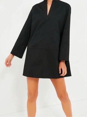Pomander Place Black Roxanne Dress